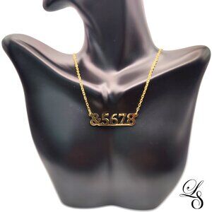 Gold "&5678" Chain-Linked Necklace